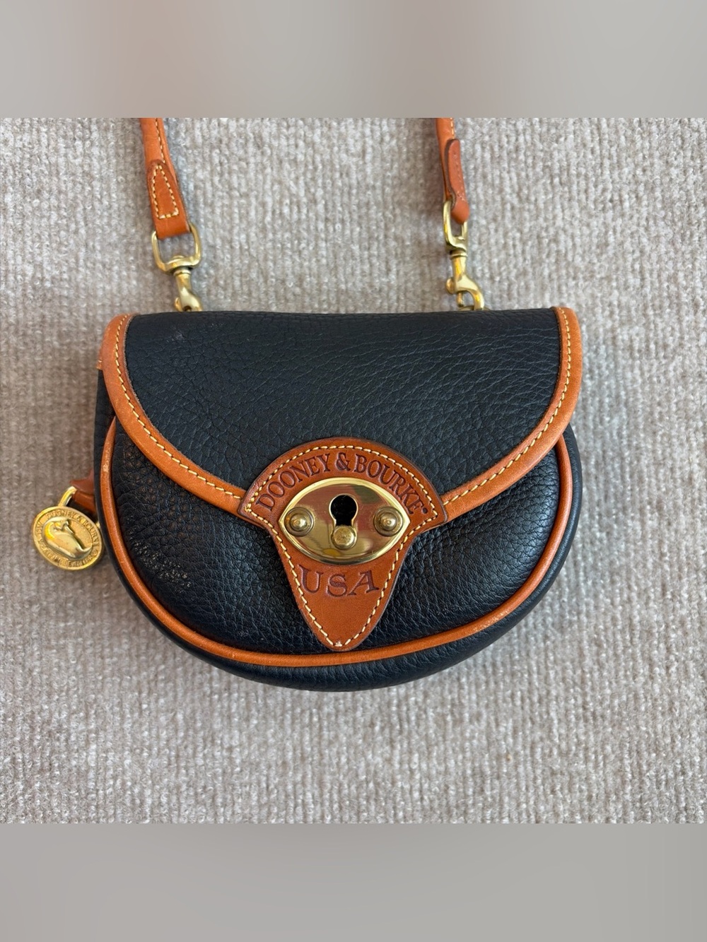 Vintage DOONEY & BOURKE black leather mini flap bag crossbody and belt bag